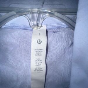 size 8 define jacket-worn 2, lightning is just bad!!